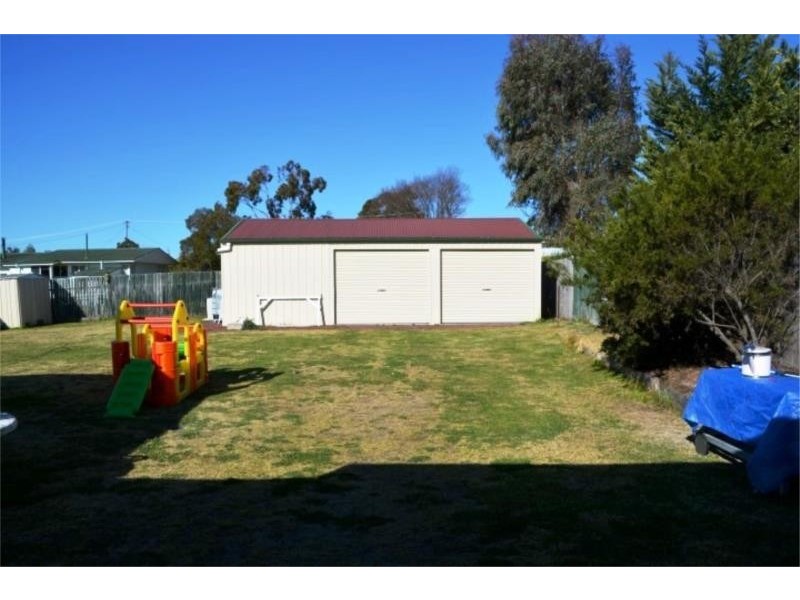 3 Barton Street, Stanthorpe QLD 4380
