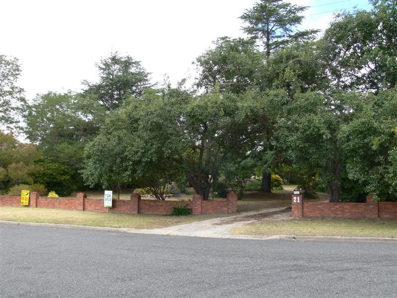 21 College Road, Stanthorpe QLD 4380