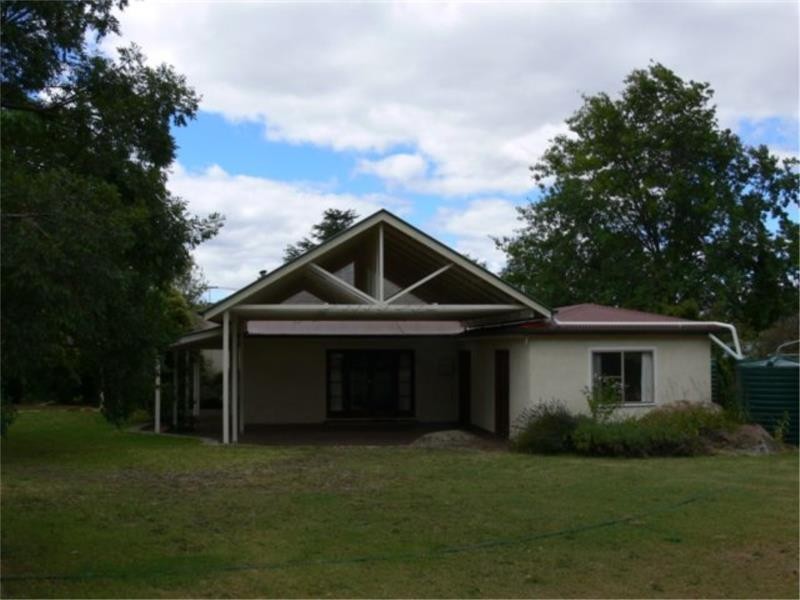 21 College Road, Stanthorpe QLD 4380