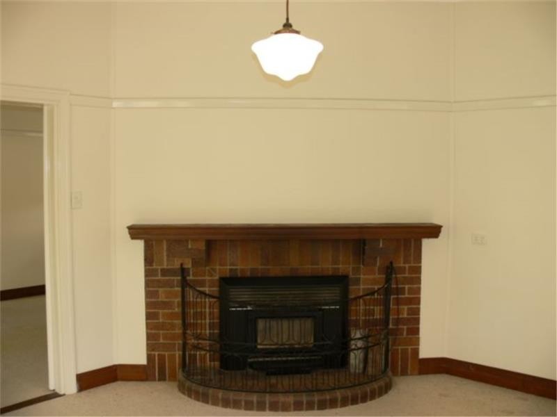 21 College Road, Stanthorpe QLD 4380