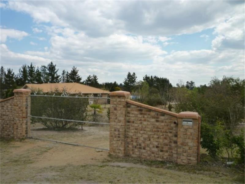 8 Brunckhorst Avenue, Stanthorpe QLD 4380