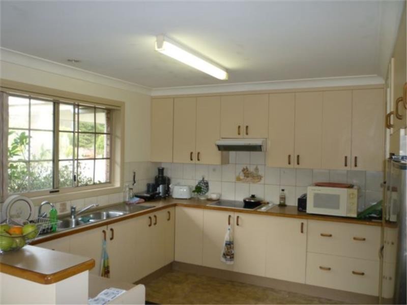 8 Brunckhorst Avenue, Stanthorpe QLD 4380