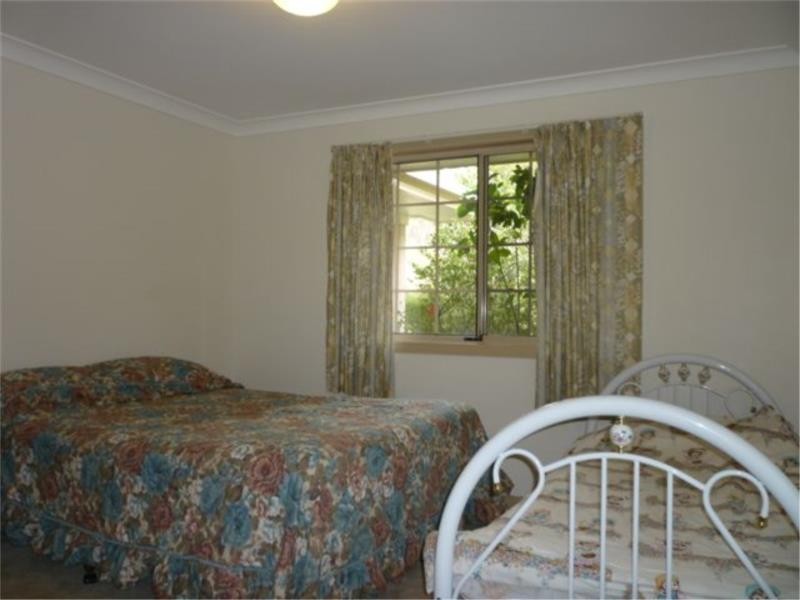 8 Brunckhorst Avenue, Stanthorpe QLD 4380