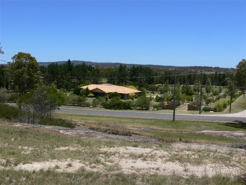 8 Brunckhorst Avenue, Stanthorpe QLD 4380