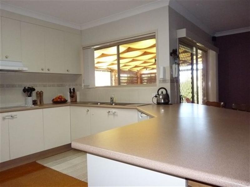 99 College Road, Stanthorpe QLD 4380