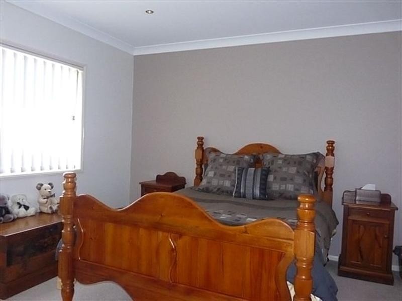 99 College Road, Stanthorpe QLD 4380