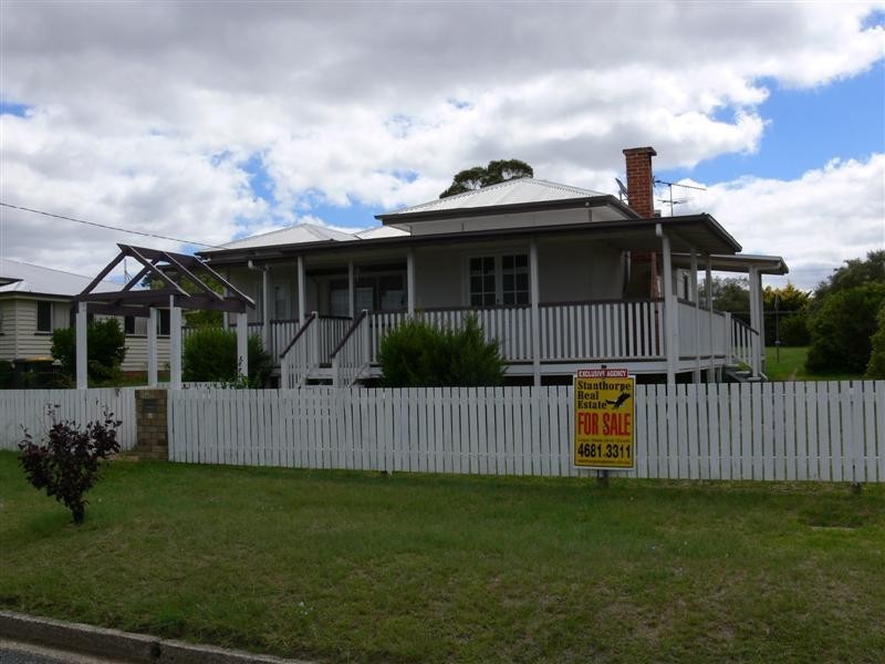 40 Symes Street, Stanthorpe QLD 4380