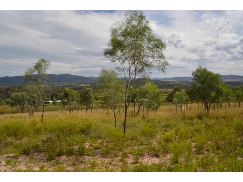 64 Rees Road, Ballandean via, Stanthorpe QLD 4380