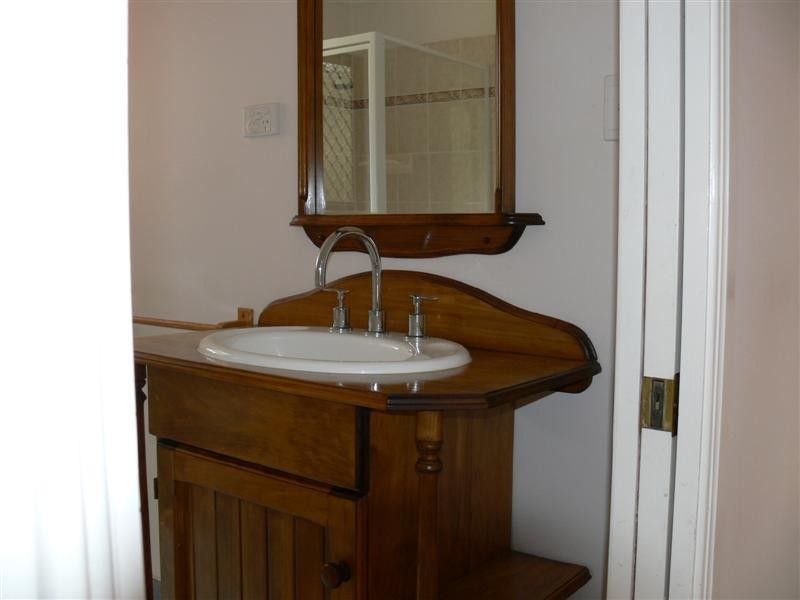 2B Garden Street, Stanthorpe QLD 4380