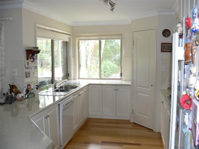 142 Hale Haven Drive, Stanthorpe QLD 4380