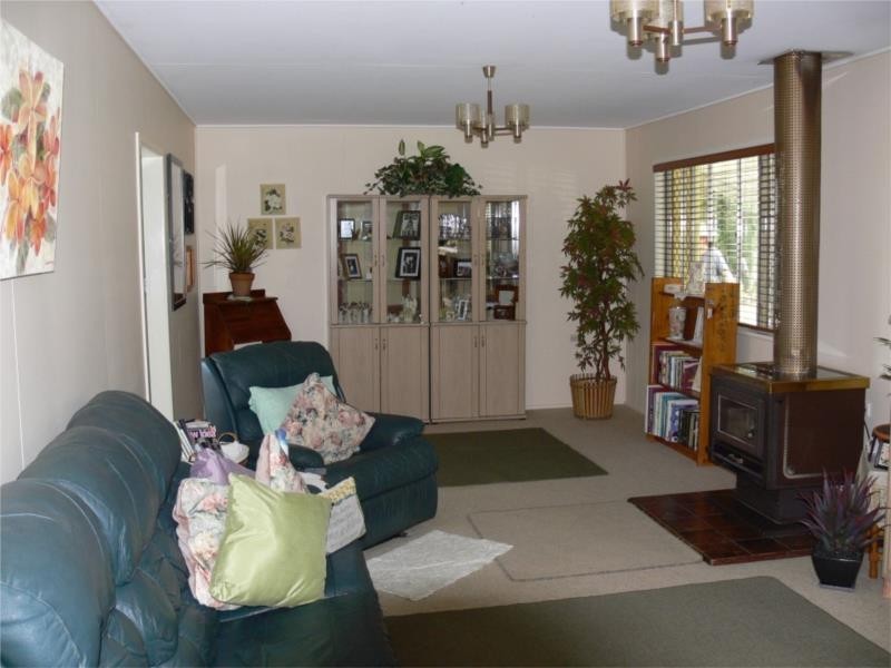 9 Neville Lane, Stanthorpe QLD 4380