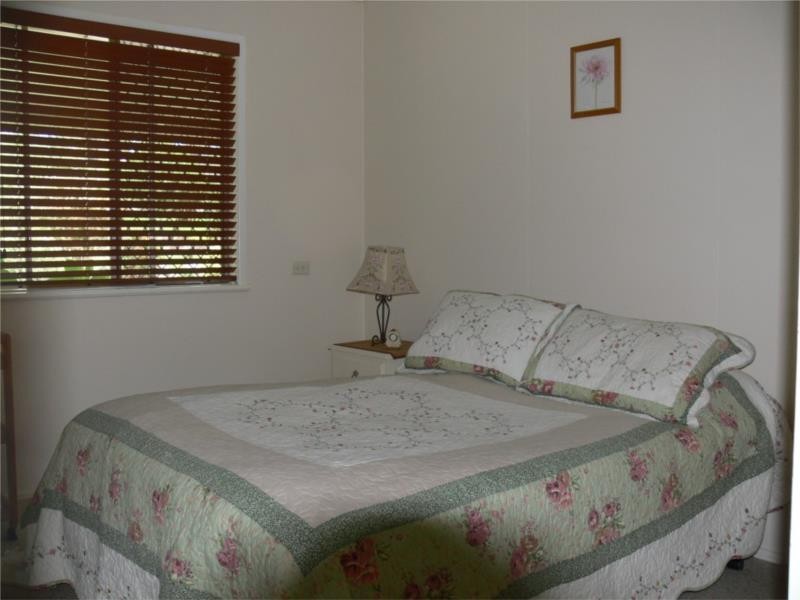 9 Neville Lane, Stanthorpe QLD 4380