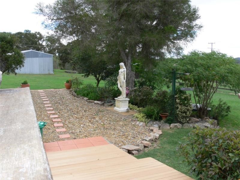 9 Neville Lane, Stanthorpe QLD 4380