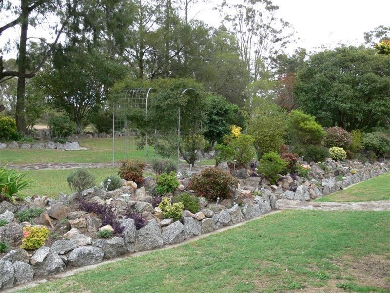 9 Neville Lane, Stanthorpe QLD 4380