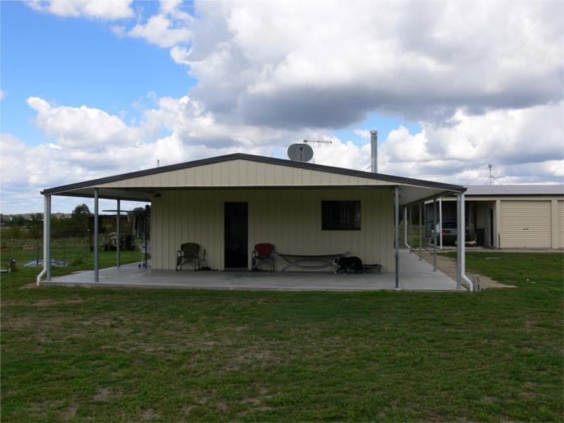 813 Rabbit Fence Road, Pozieres QLD 4352