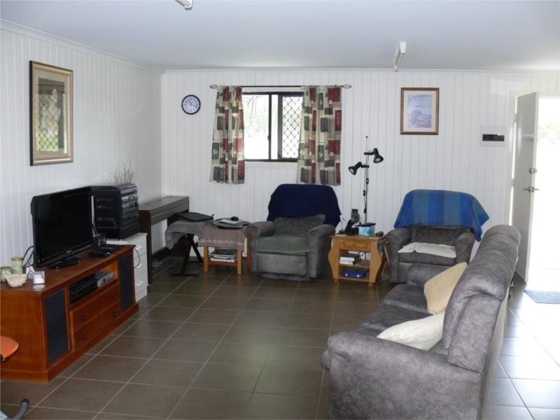 813 Rabbit Fence Road, Pozieres QLD 4352