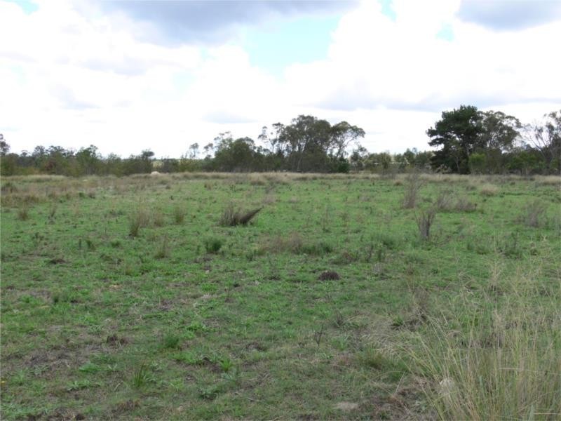 813 Rabbit Fence Road, Pozieres QLD 4352
