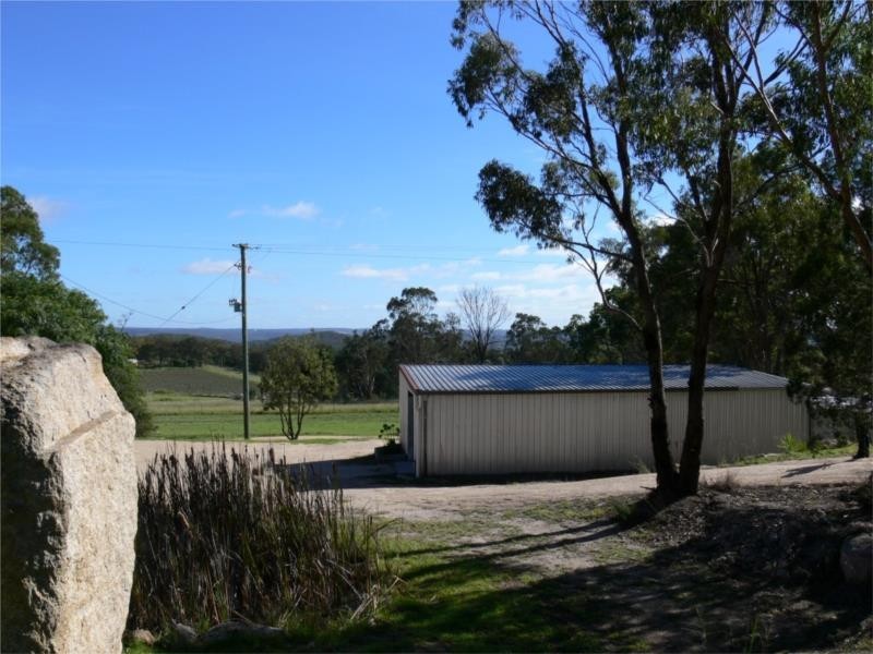 370 Mt Tully Road, Stanthorpe QLD 4380
