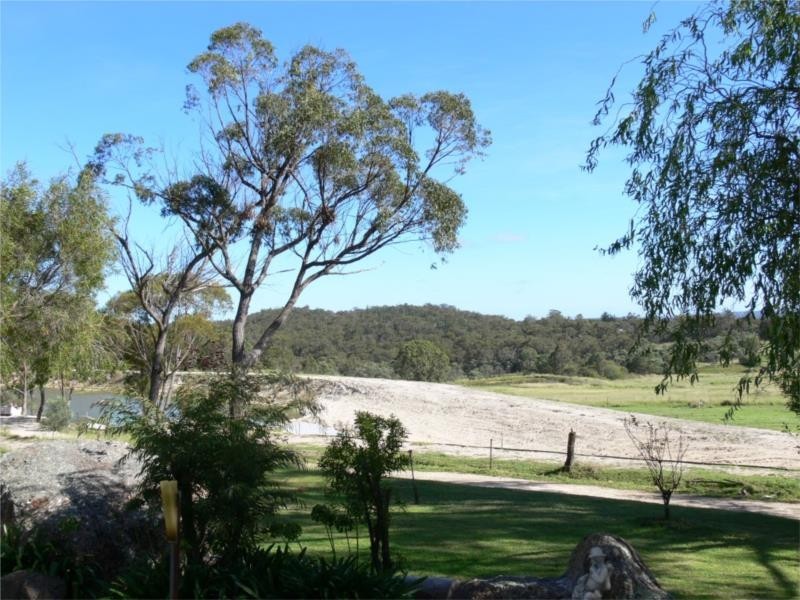 370 Mt Tully Road, Stanthorpe QLD 4380