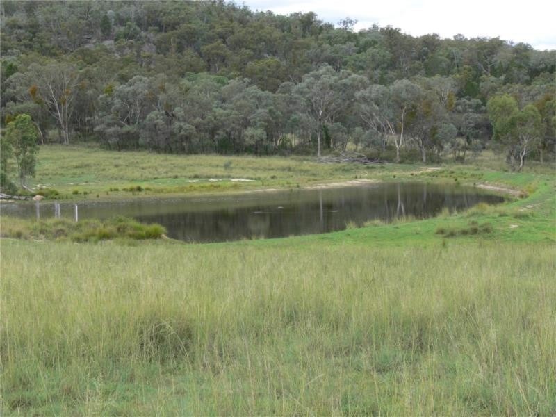2399 Pyramids Road, Wyberba QLD 4382