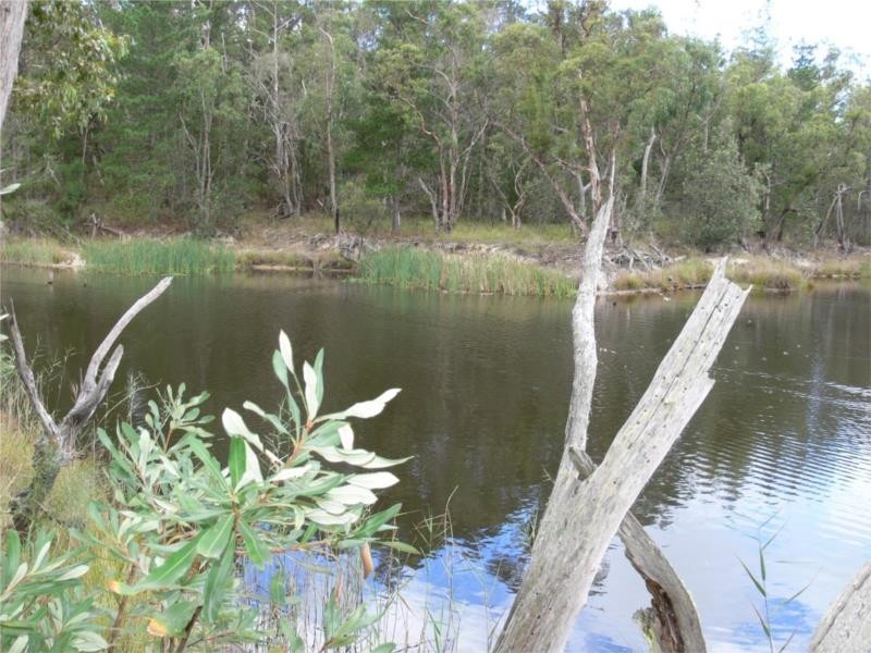 429 Amosfield Road, Stanthorpe QLD 4380
