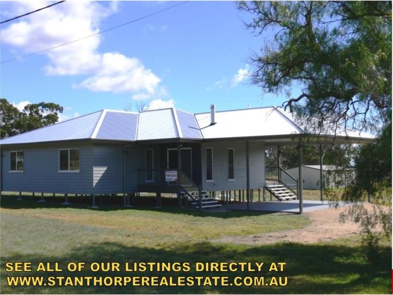 26 Callandoon Street, Wallangarra QLD 4383
