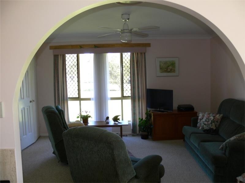 24 Pine Crescent, Stanthorpe QLD 4380