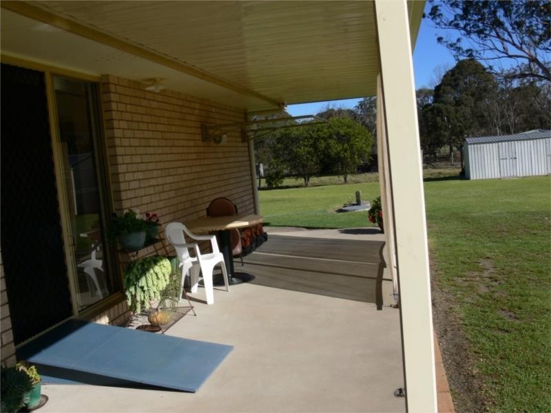 24 Pine Crescent, Stanthorpe QLD 4380