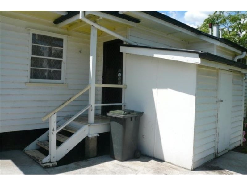 87 Margetts Street, Wallangarra QLD 4383