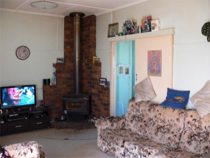 25 Stanton Street, Stanthorpe QLD 4380