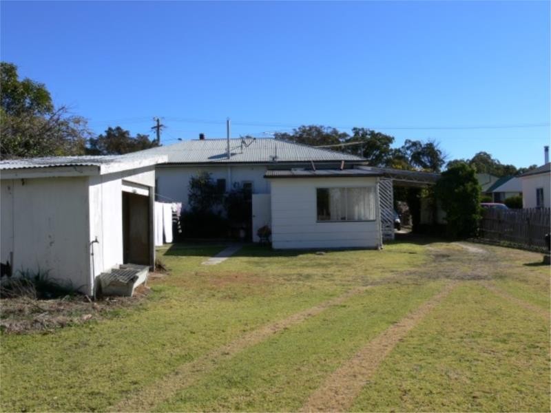 25 Stanton Street, Stanthorpe QLD 4380