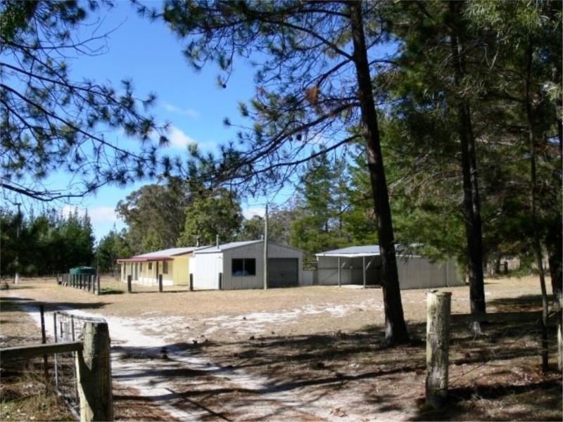 25 Mt Hutton Road, Stanthorpe QLD 4380