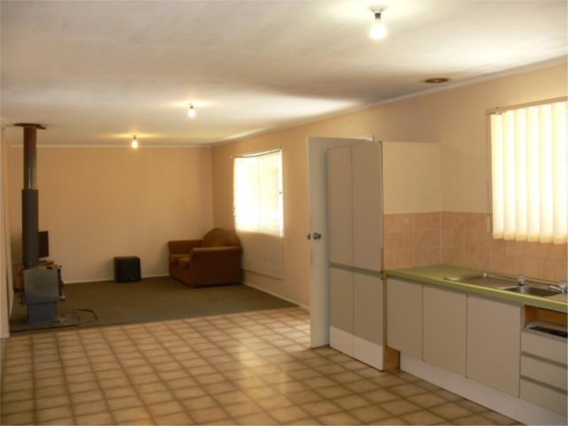 25 Mt Hutton Road, Stanthorpe QLD 4380