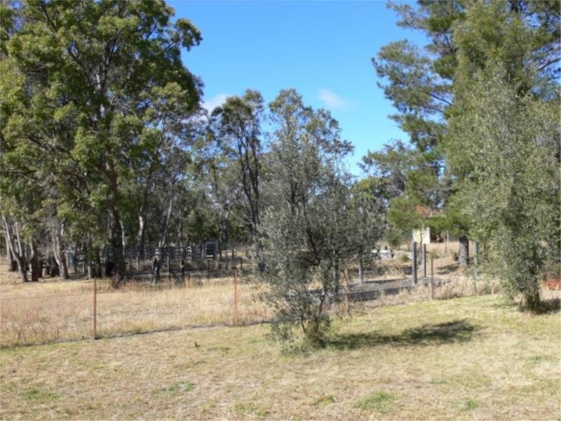 25 Mt Hutton Road, Stanthorpe QLD 4380