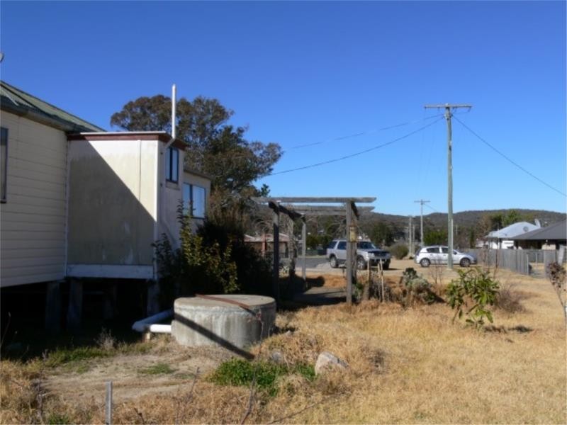 22 Forrest Street, Stanthorpe QLD 4380