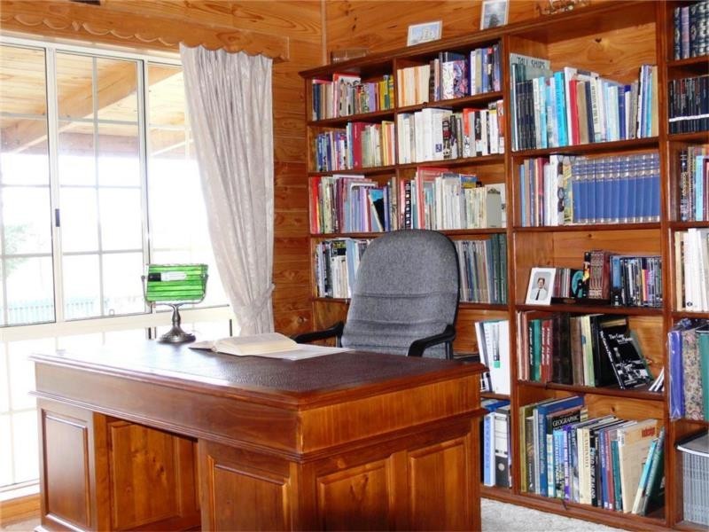 25555 New England Highway, Stanthorpe QLD 4380