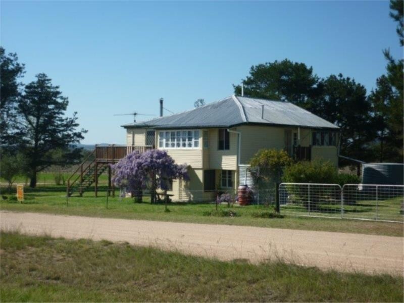 8 Johnson Lane, Stanthorpe QLD 4380