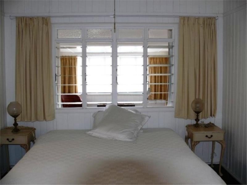 8 Johnson Lane, Stanthorpe QLD 4380