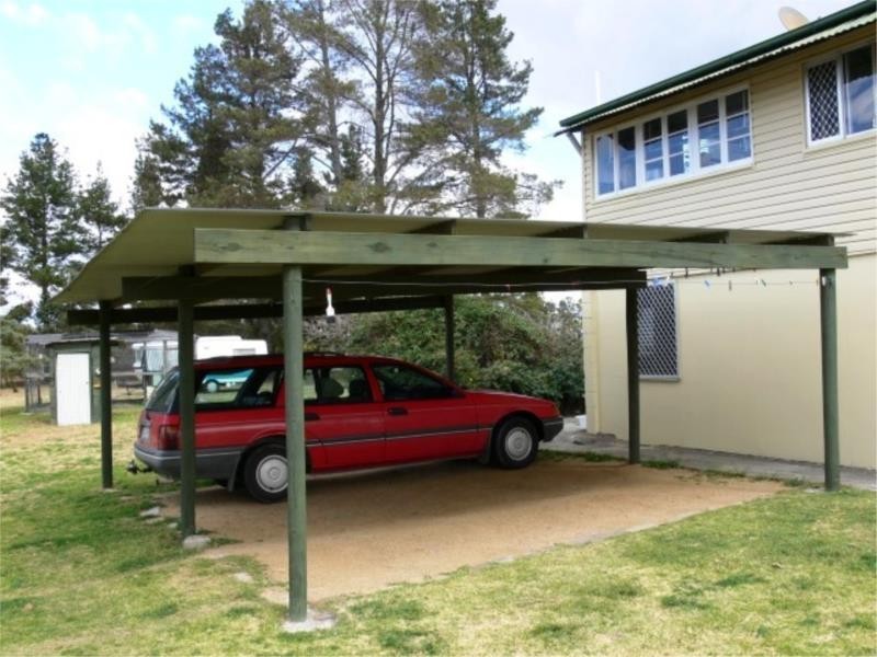 8 Johnson Lane, Stanthorpe QLD 4380