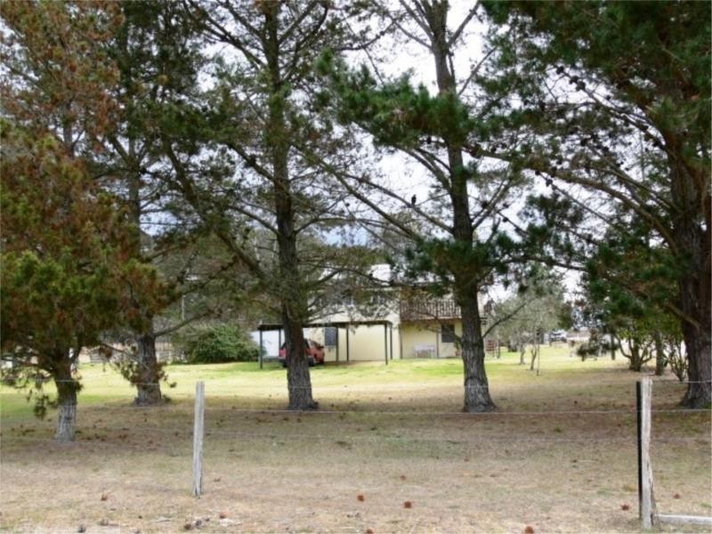 8 Johnson Lane, Stanthorpe QLD 4380