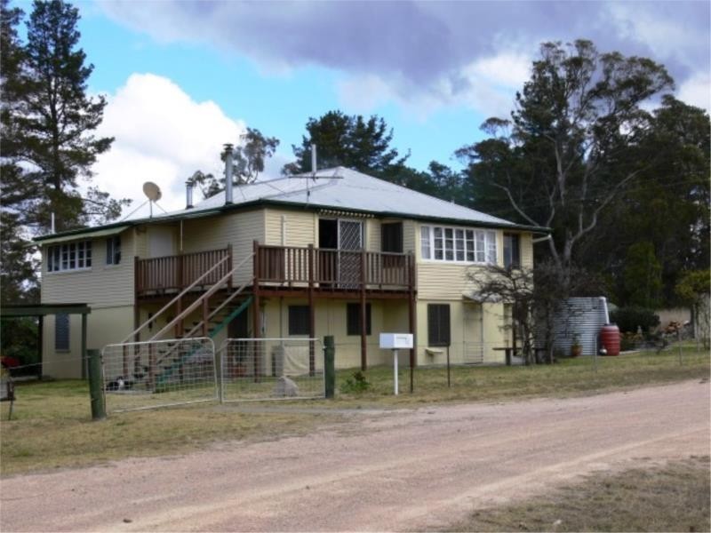 8 Johnson Lane, Stanthorpe QLD 4380