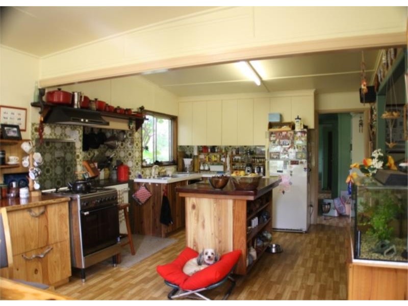 2117 Pyramids Road, Stanthorpe QLD 4380