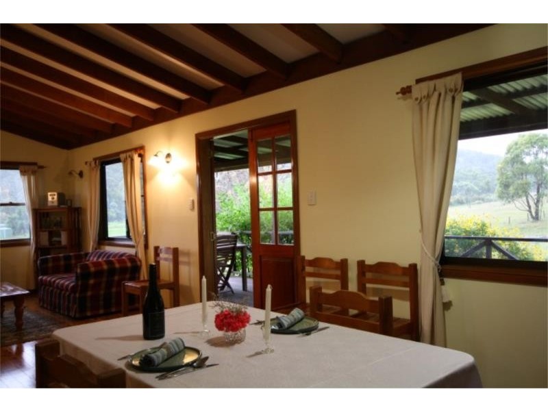 2117 Pyramids Road, Stanthorpe QLD 4380