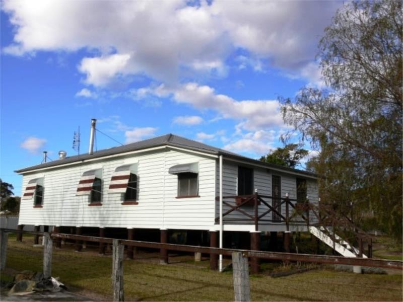 3 Mt Stirling Road, Stanthorpe QLD 4380