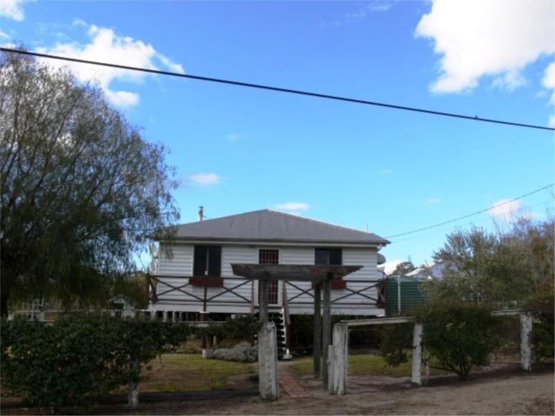 3 Mt Stirling Road, Stanthorpe QLD 4380