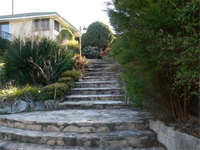 4 Belwood Street, Stanthorpe QLD 4380