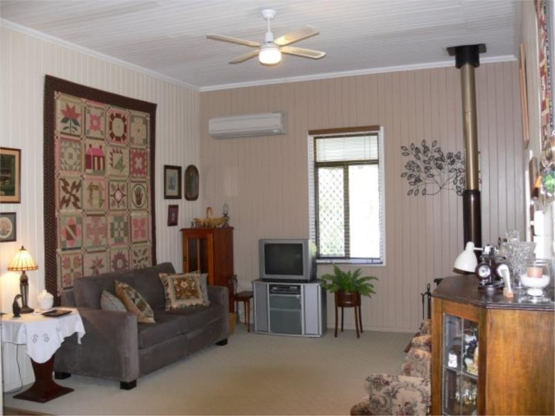 3 Spiller Lane, Stanthorpe QLD 4380