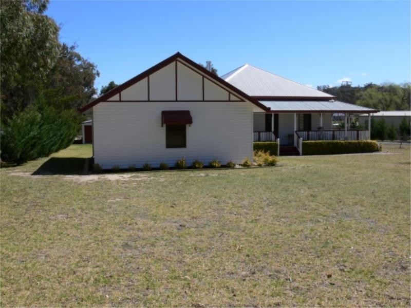 3 Spiller Lane, Stanthorpe QLD 4380