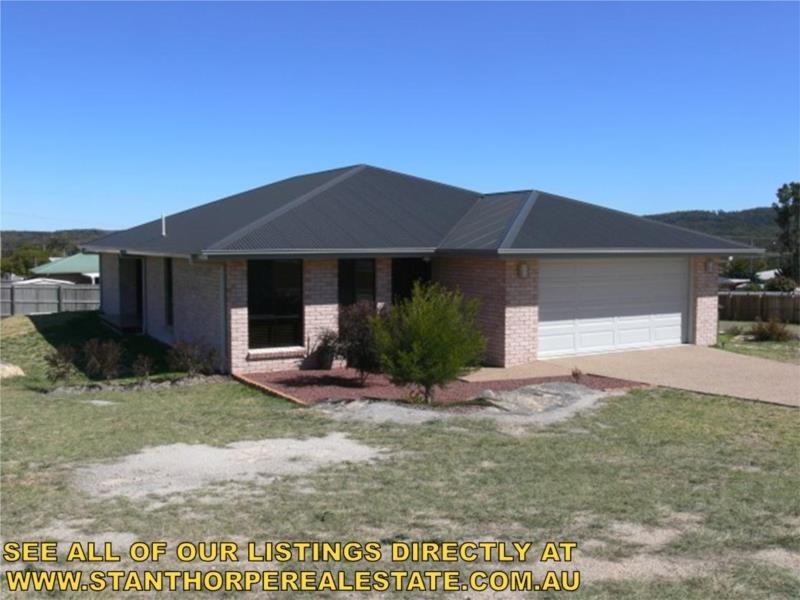 28 Barton Street, Stanthorpe QLD 4380