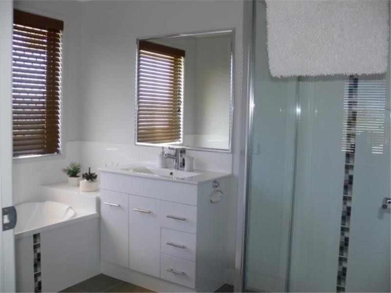 28 Barton Street, Stanthorpe QLD 4380